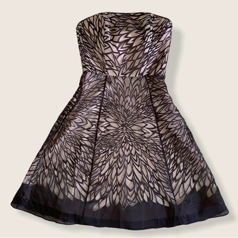 White House Black Market Fit & Flare Chiffon Strapless Cocktail Dress - Size 12
